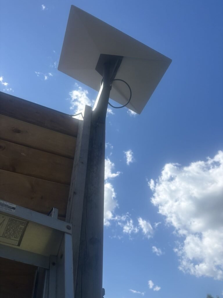 Installation Starlink réalisée par The Internet Guy